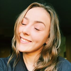 Meet your Posher, Zoe